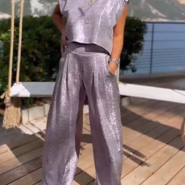 Christine – Ensemble de Pantalons à Jambe Large et Gilet Brillant