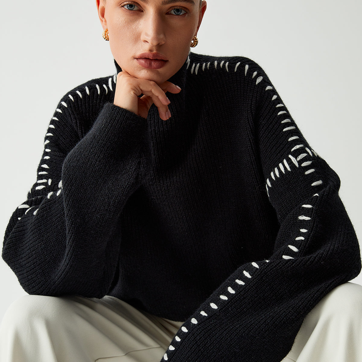 Alma | Oversize-Dolcevita-Pullover z detalami Piqué