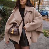 Jazzy | Oversize’owy płaszcz w stylowym wydaniu