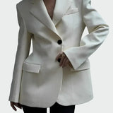 Moolie | Marynarka z Imponującą Linią i Guzikami