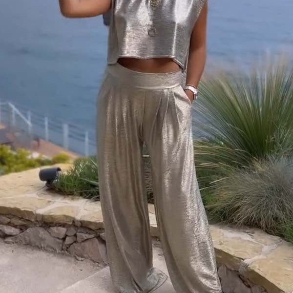 Christine – Ensemble de Pantalons à Jambe Large et Gilet Brillant