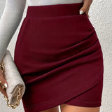 Jupe portefeuille élégante femme style soirée chic