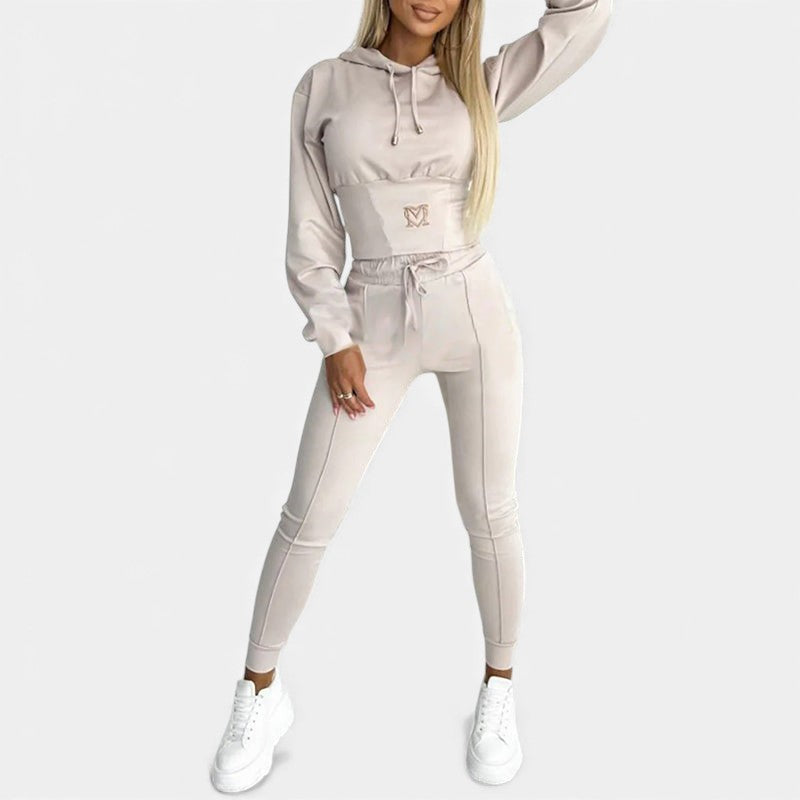 Wiktoria - Elegancki i wygodny dresi